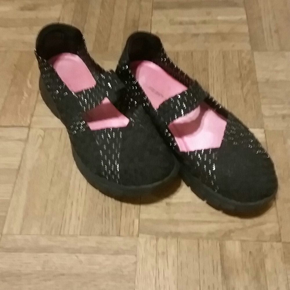Skechers Memory Foam Black MaryJanes-size 8